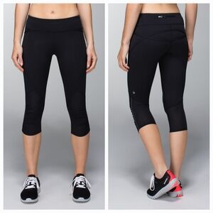 Lululemon Run Pace Crop Black Low Rise Legging Size 4